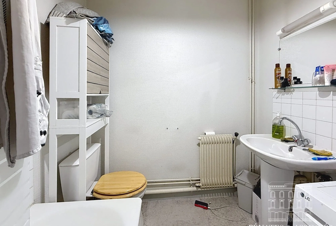 Appartement T1 à vendre à Rouen, proximité ligne de métro et commodités 