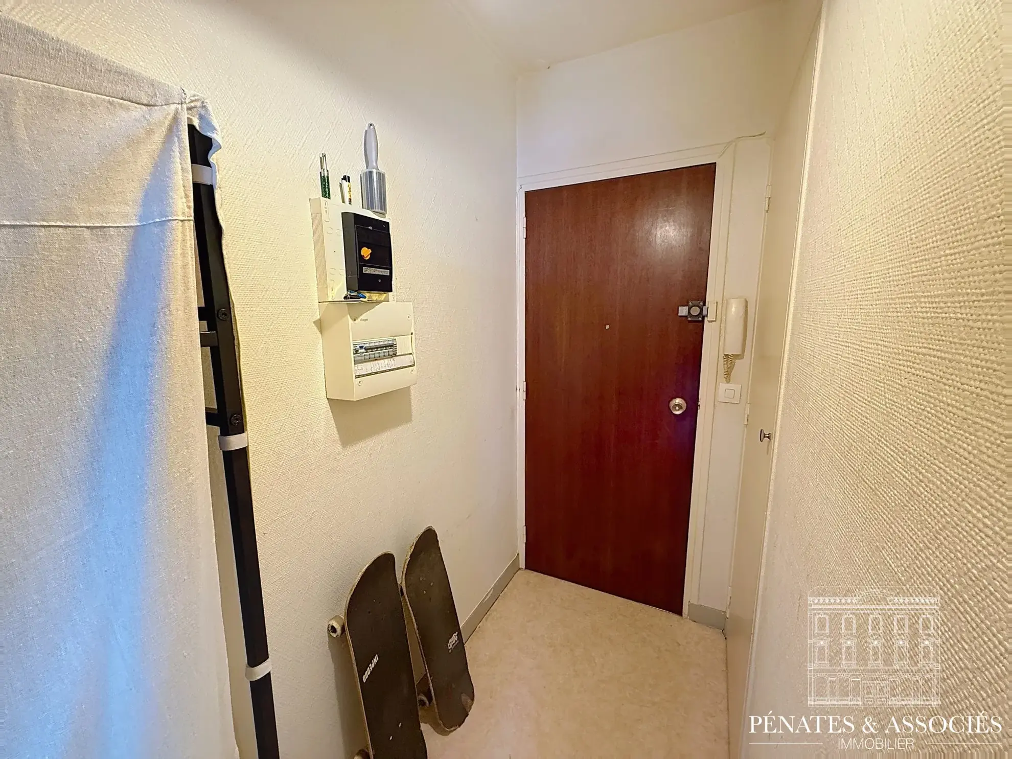 Appartement T1 à vendre à Rouen, proximité ligne de métro et commodités 