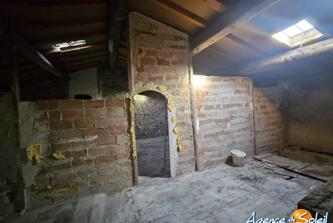 A vendre maison de village à Conilhac-Corbières avec potentiel exceptionnel 