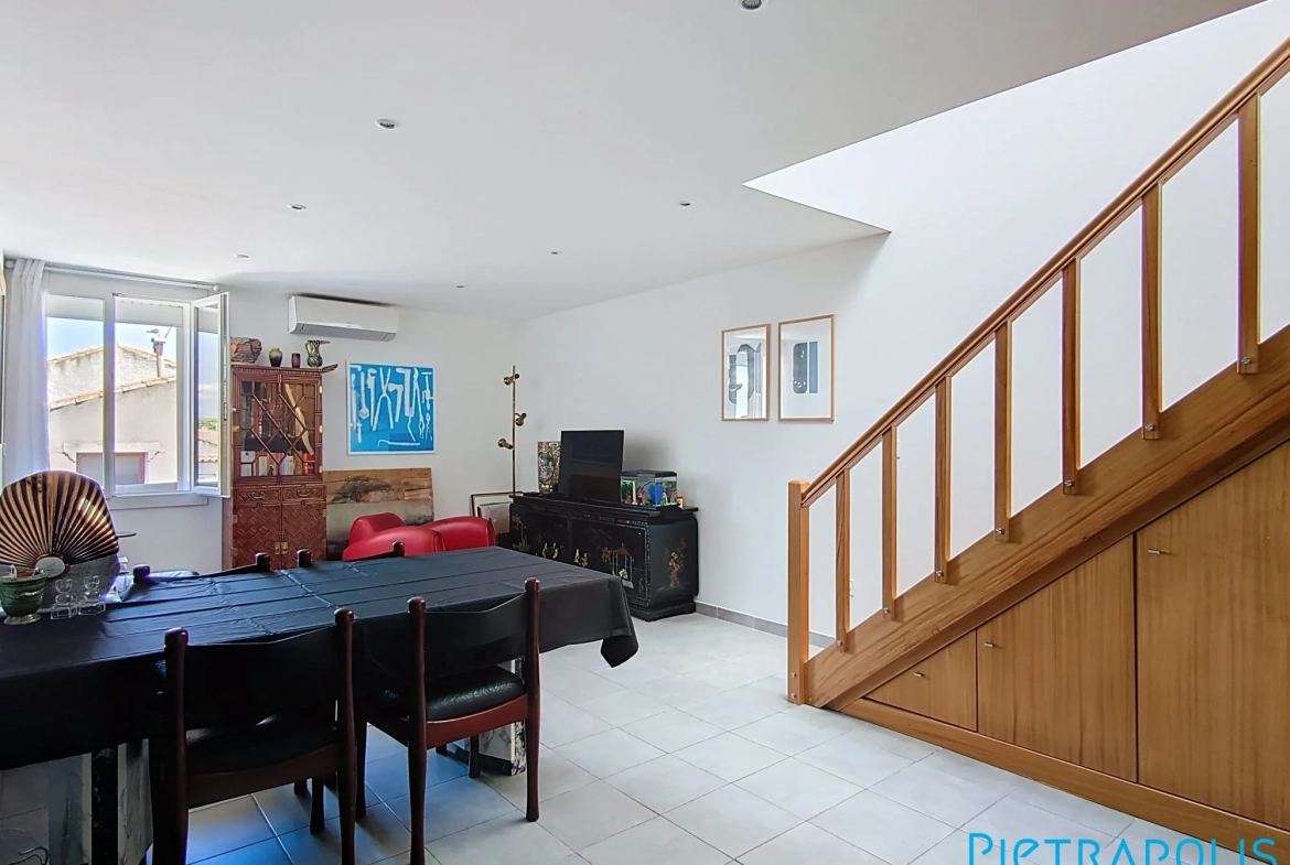 Appartement Duplex T4 rénové à Mèze, Quartier La Marianne 