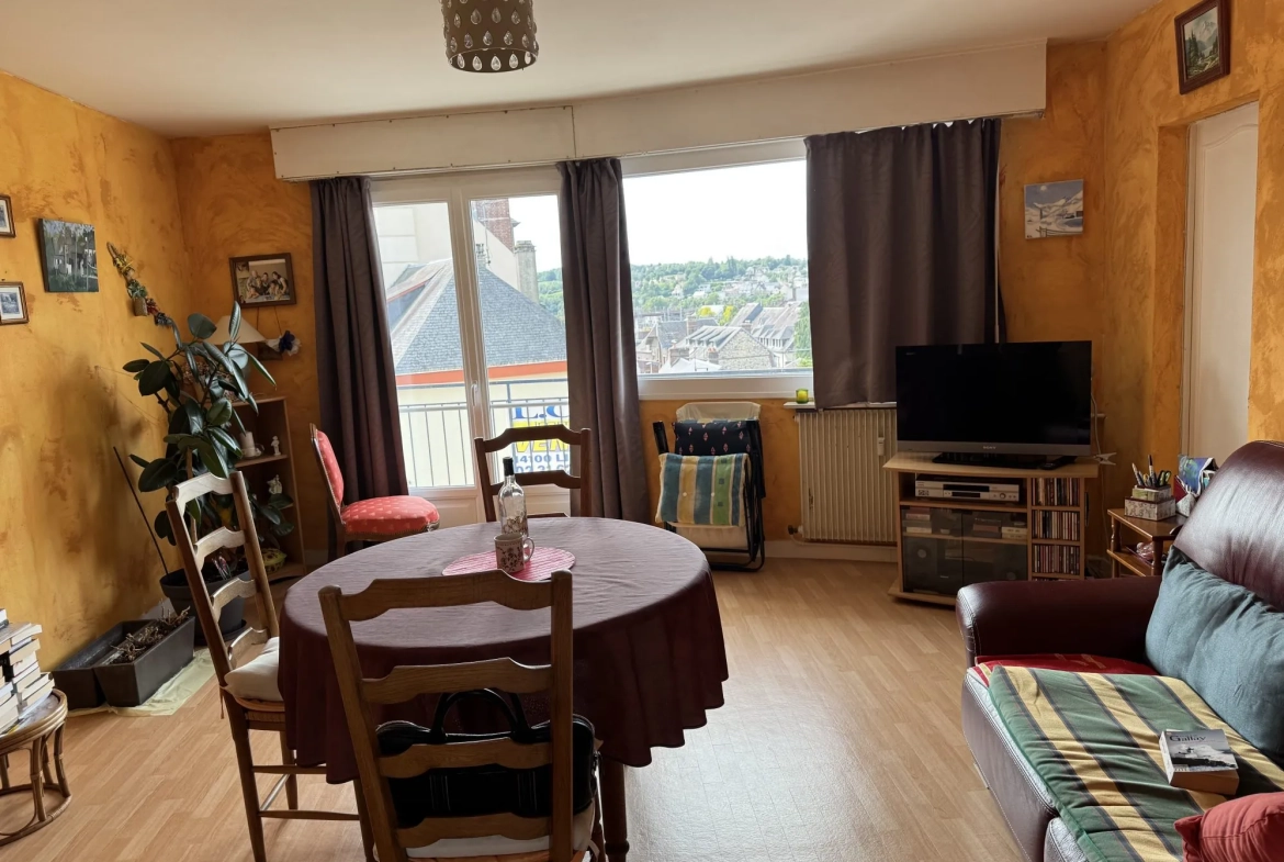 Appartement T3 à Lisieux proche basilique – Investissement locatif rentable 