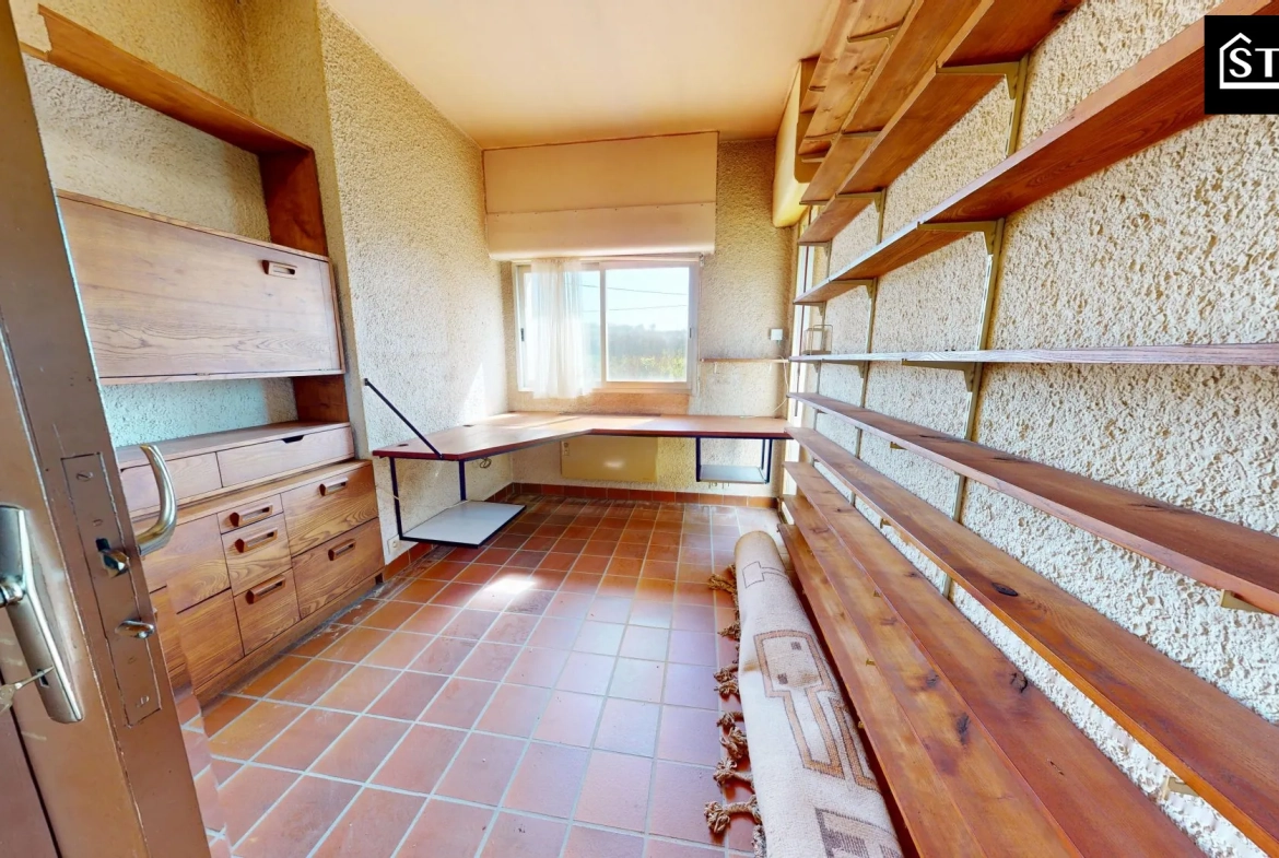 Maison à rénover de 116 m² à Courtelevant avec grand terrain et potentiel exceptionnel 