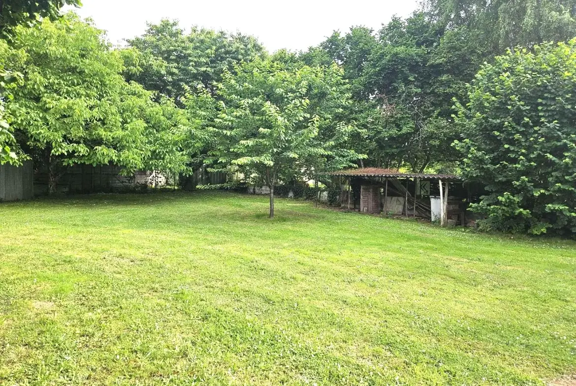 Villa élégante rénovée en 1980 avec grand terrain à Lavardac (47) 