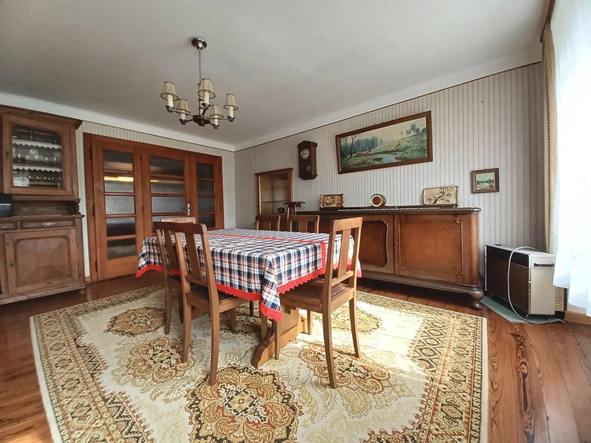 Maison familiale mitoyenne de 152 m² à Berg avec vue exceptionnelle et jardin 