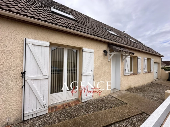 Vente d'une maison traditionnelle de 4 chambres à Bray-sur-Seine, environnement calme et proche commodités