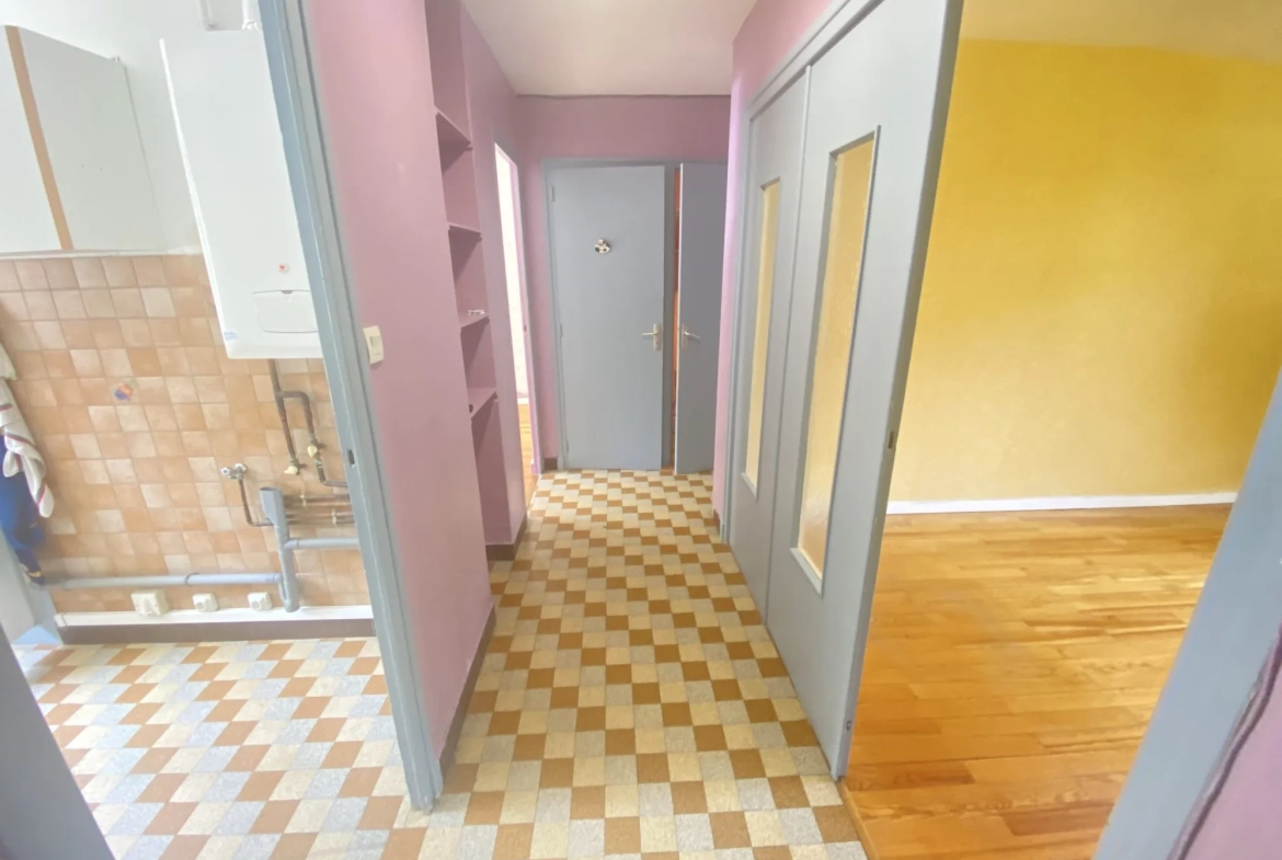 Bel appartement T3 à vendre à La Mulatière, 53,12 m² avec cave et parking, calme et lumineux 