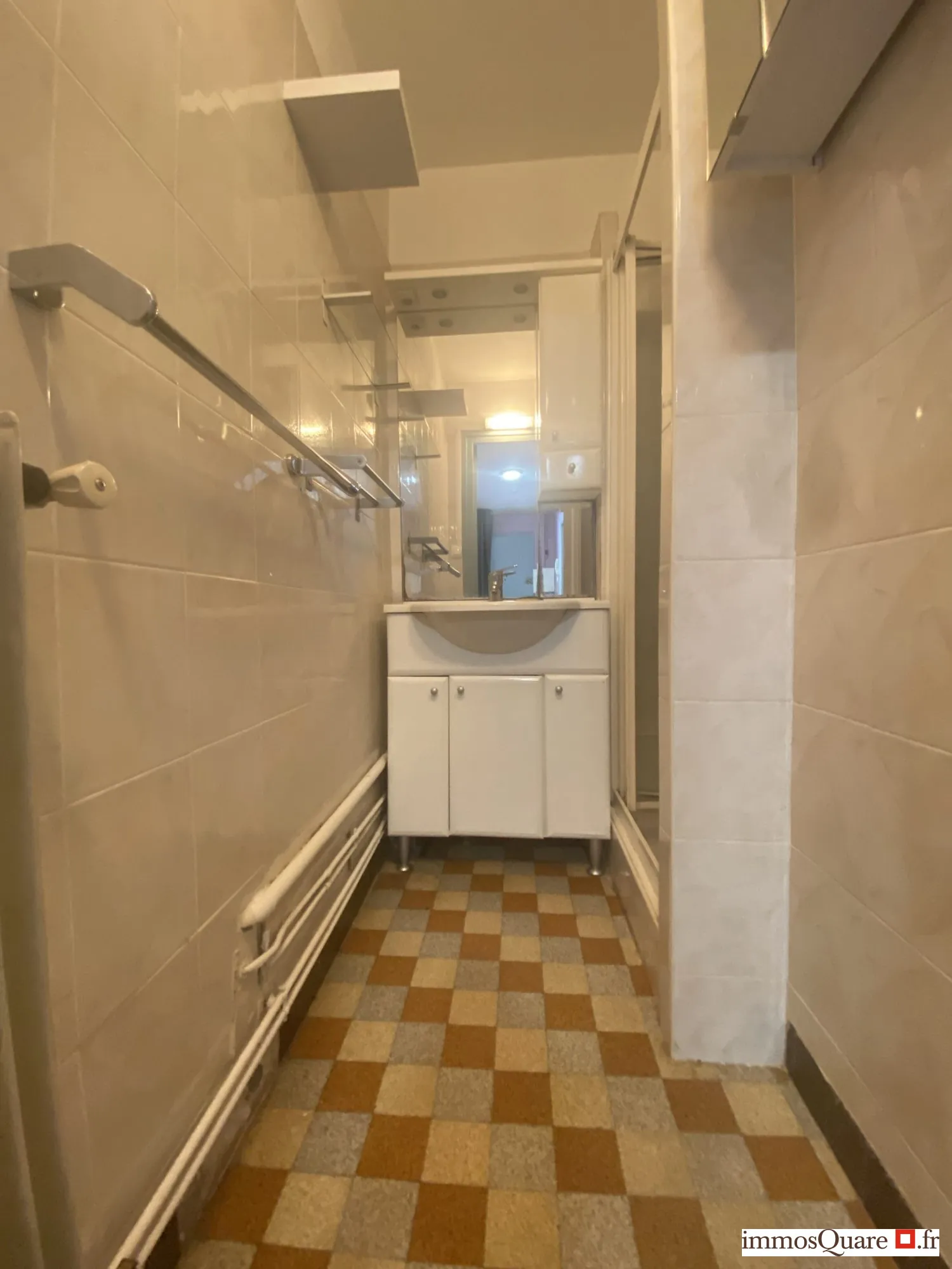 Bel appartement T3 à vendre à La Mulatière, 53,12 m² avec cave et parking, calme et lumineux 