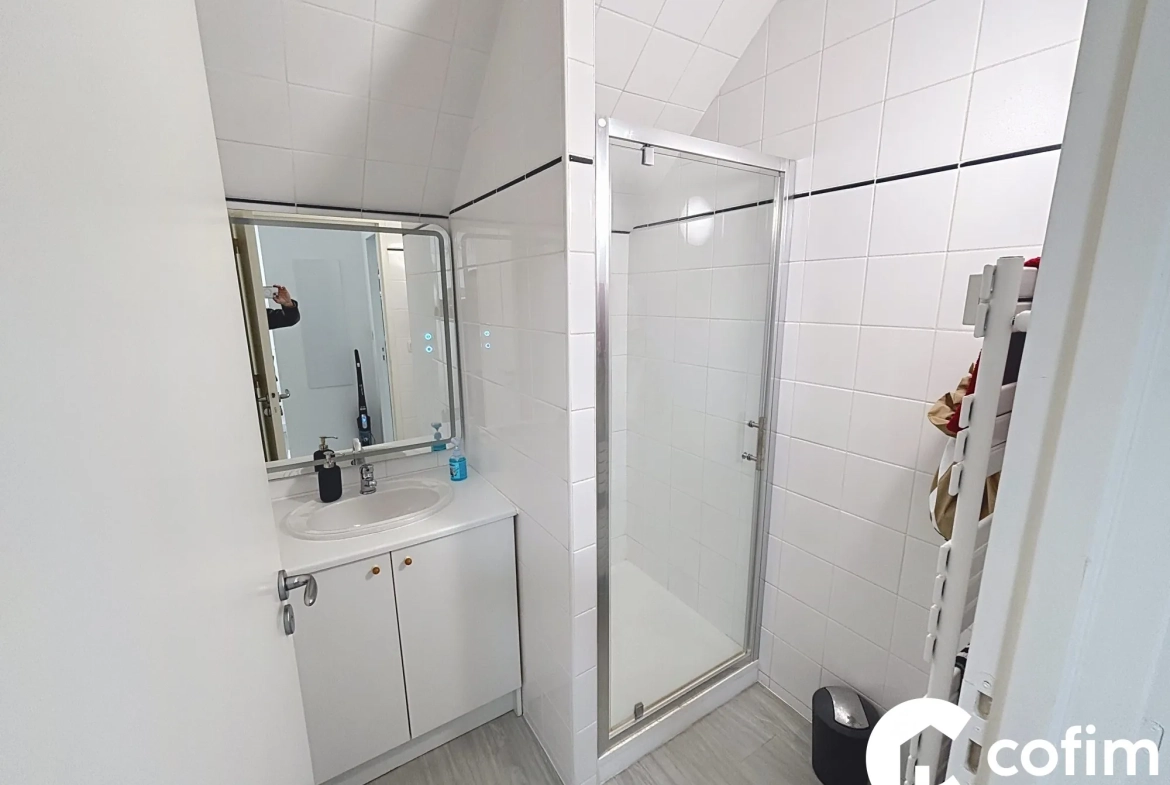 Studio à vendre à Ibos – Investissement locatif de 26m² dans une résidence calme 