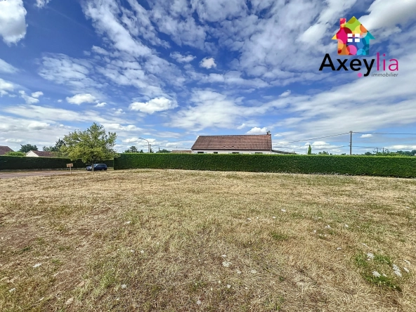 Terrain à bâtir de 1195 m² à Marcigny - Opportunité d'investissement