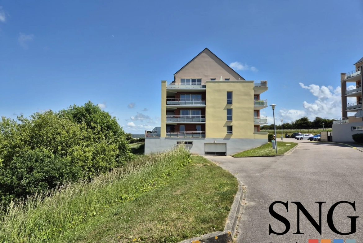 Appartement T1 à vendre avec parking et cave à Rouxmesnil-Bouteilles 