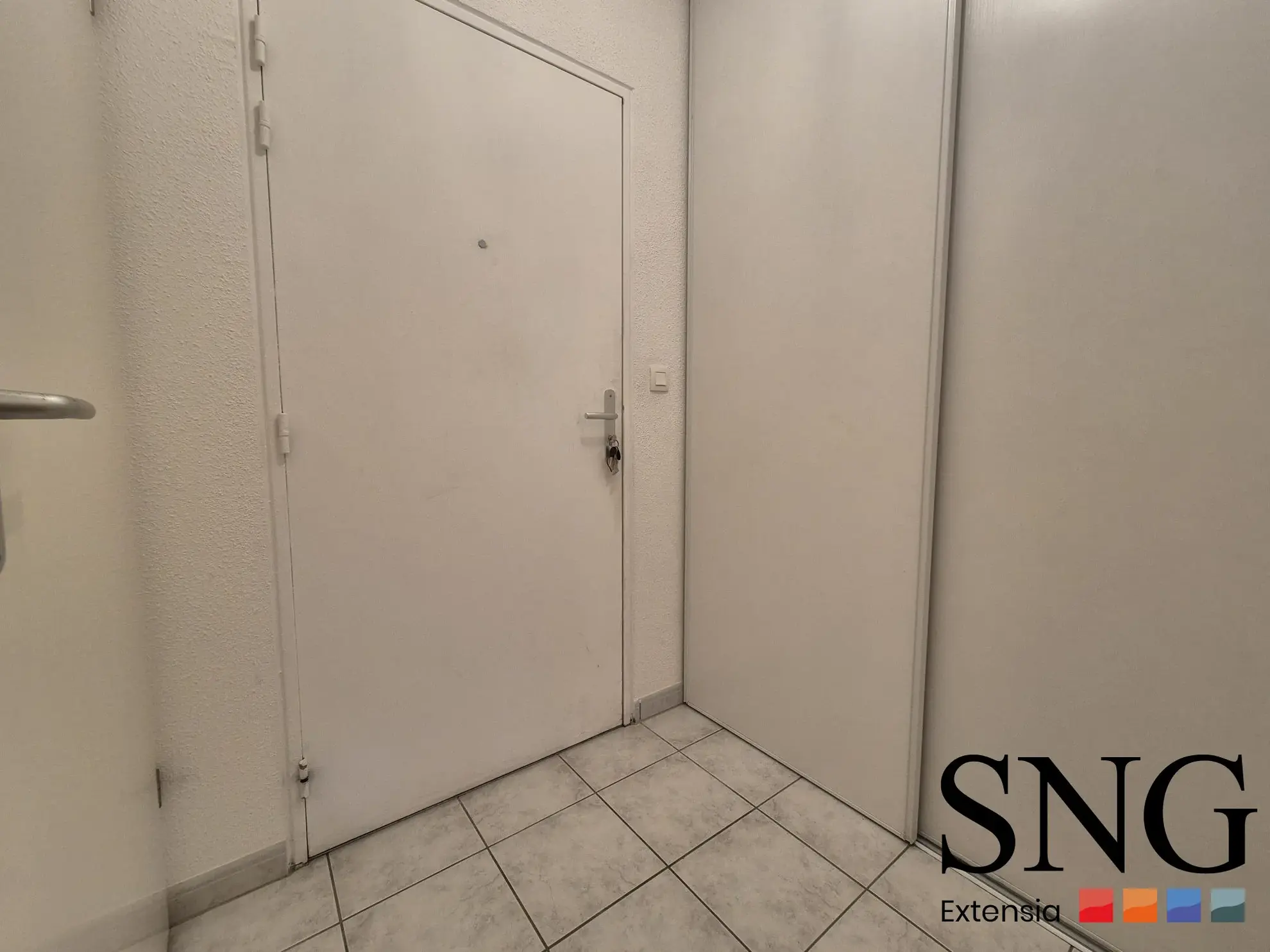 Appartement T1 à vendre avec parking et cave à Rouxmesnil-Bouteilles 