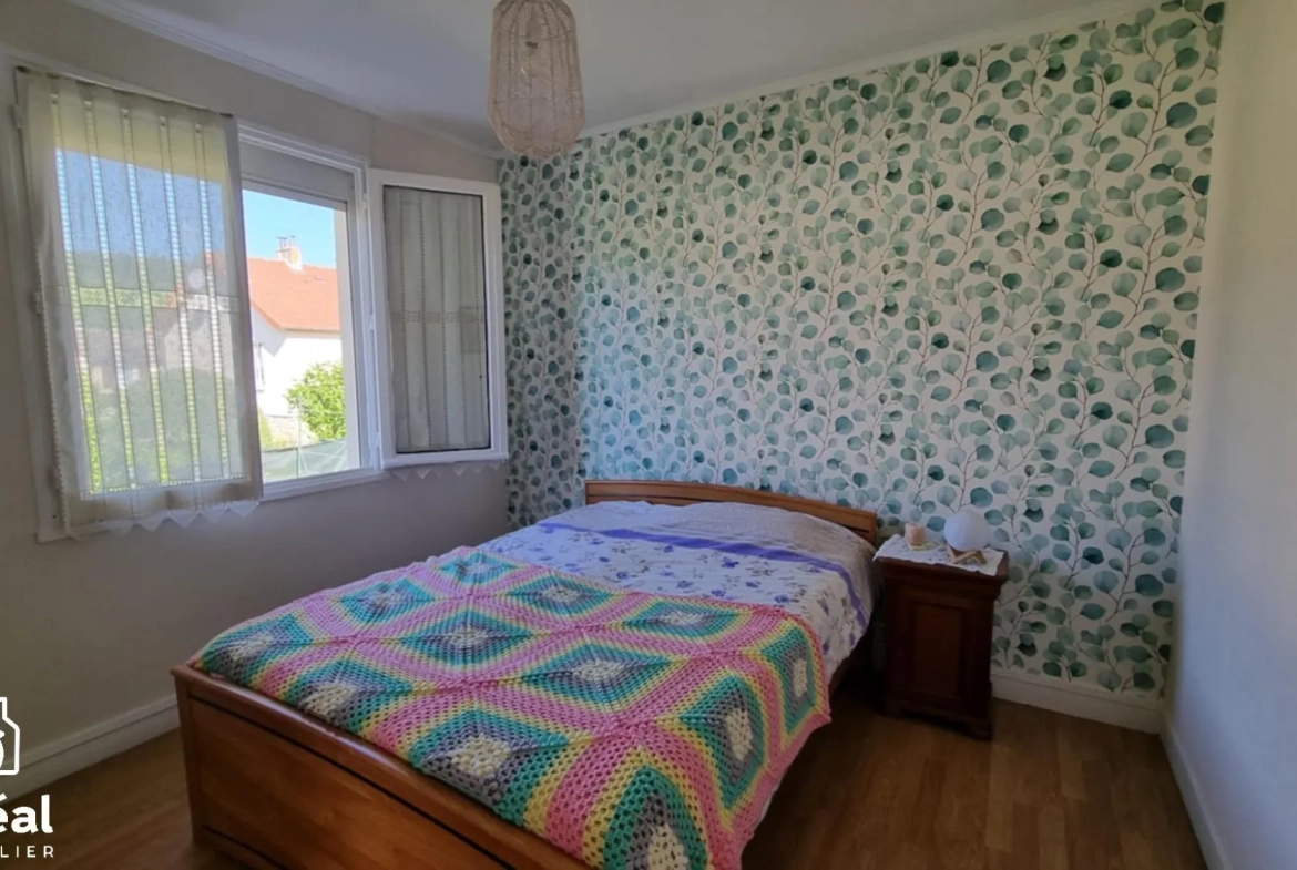 Maison semi plain-pied avec 4 chambres à Aubevoye - Centre ville 