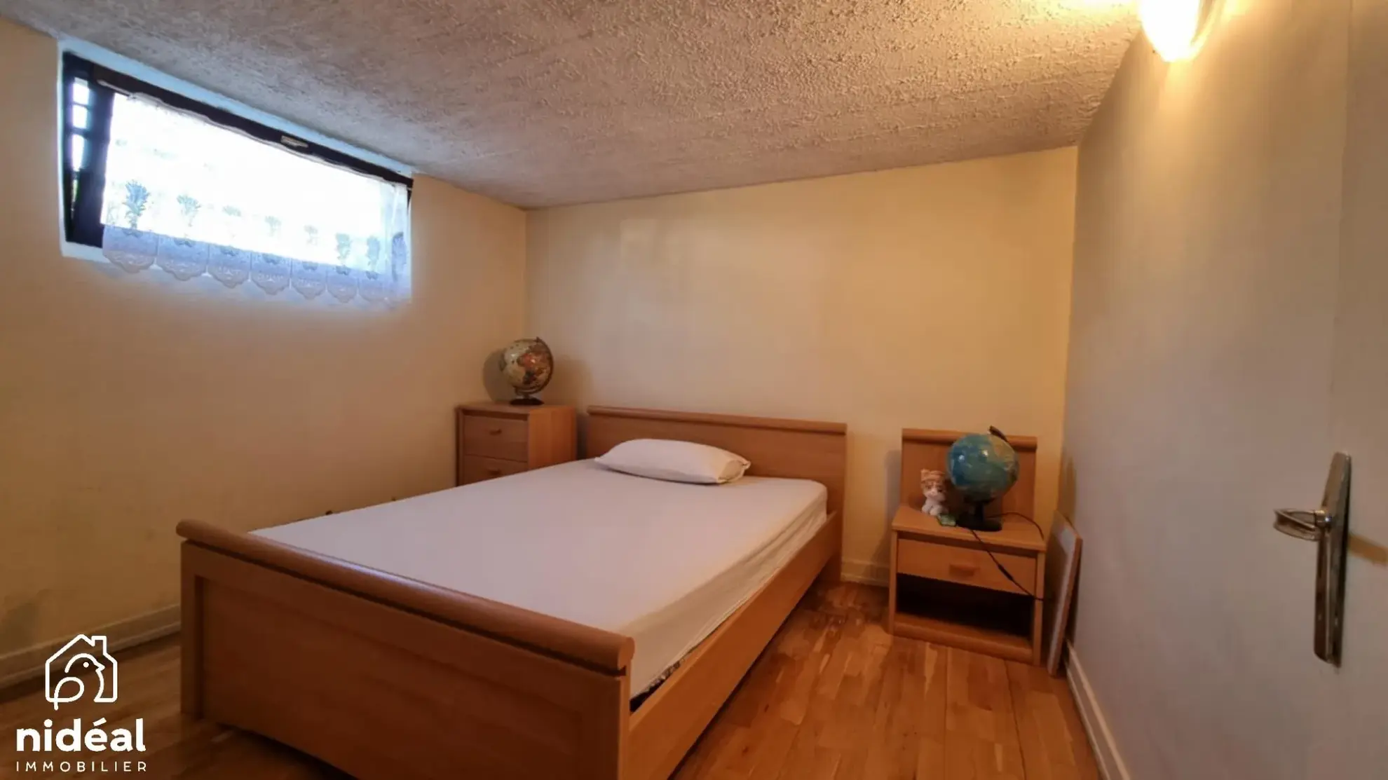 Maison semi plain-pied avec 4 chambres à Aubevoye - Centre ville 