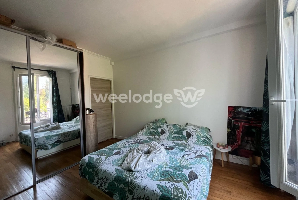 Appartement T3 à Sevran de 48 m² avec cave et proximité parc 