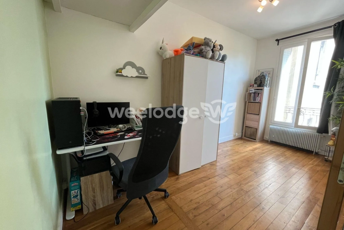 Appartement T3 à Sevran de 48 m² avec cave et proximité parc 