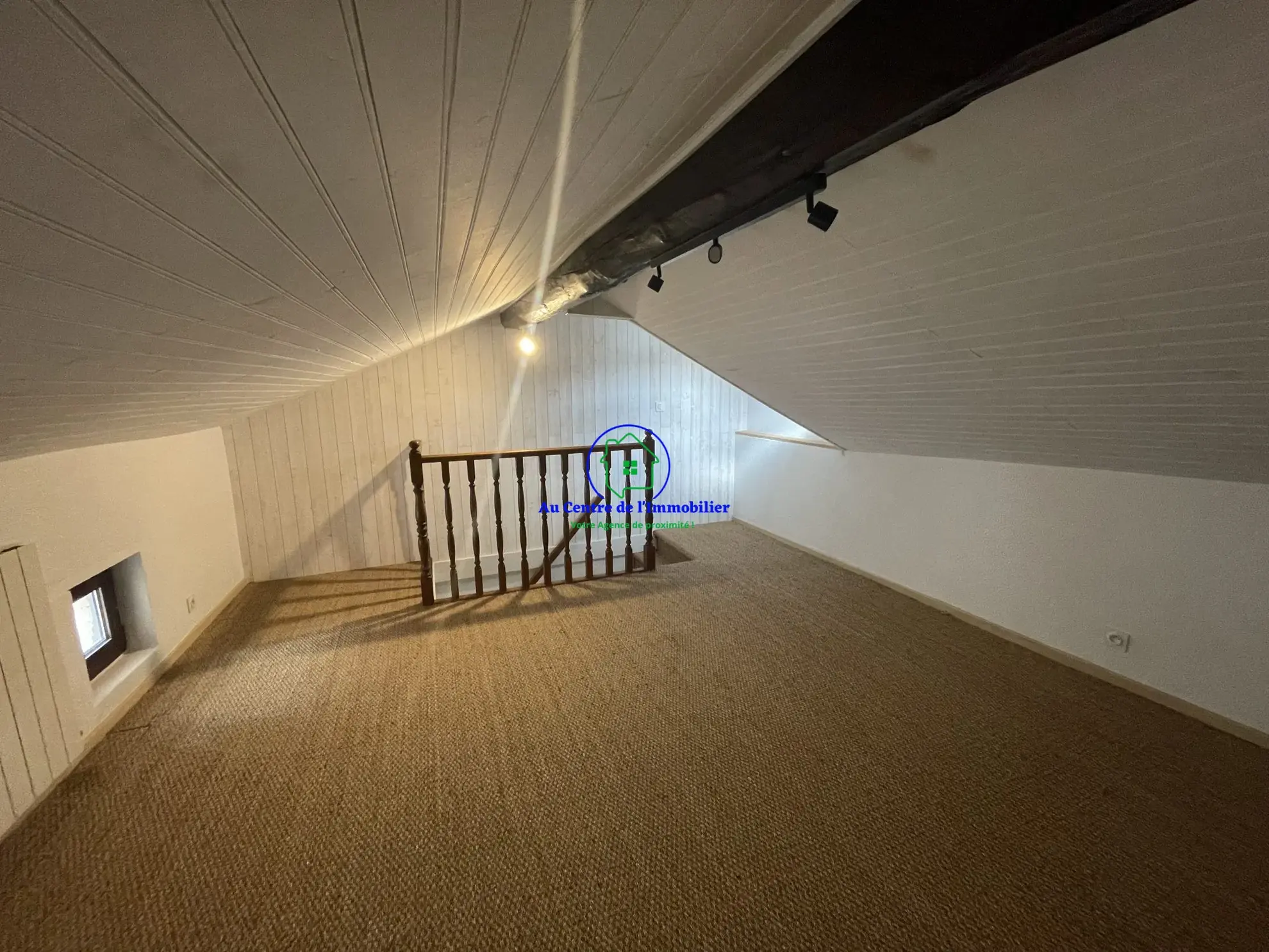 À vendre maison de ville à Agen proche gare – 3 pièces, 2 chambres 