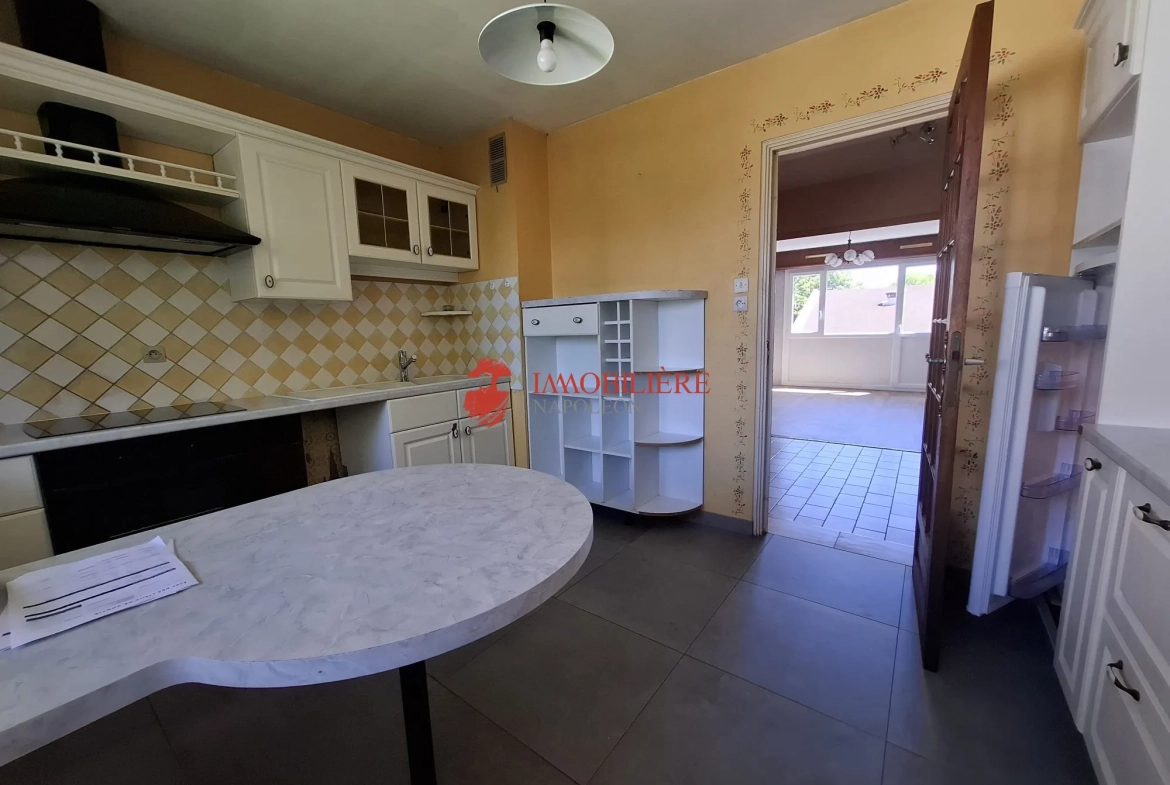 Appartement lumineux de 96 m² avec balcon à Illzach 