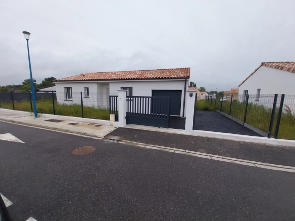 Maison neuve de 94 m² à Nègrepelisse avec garage et terrain clôturé