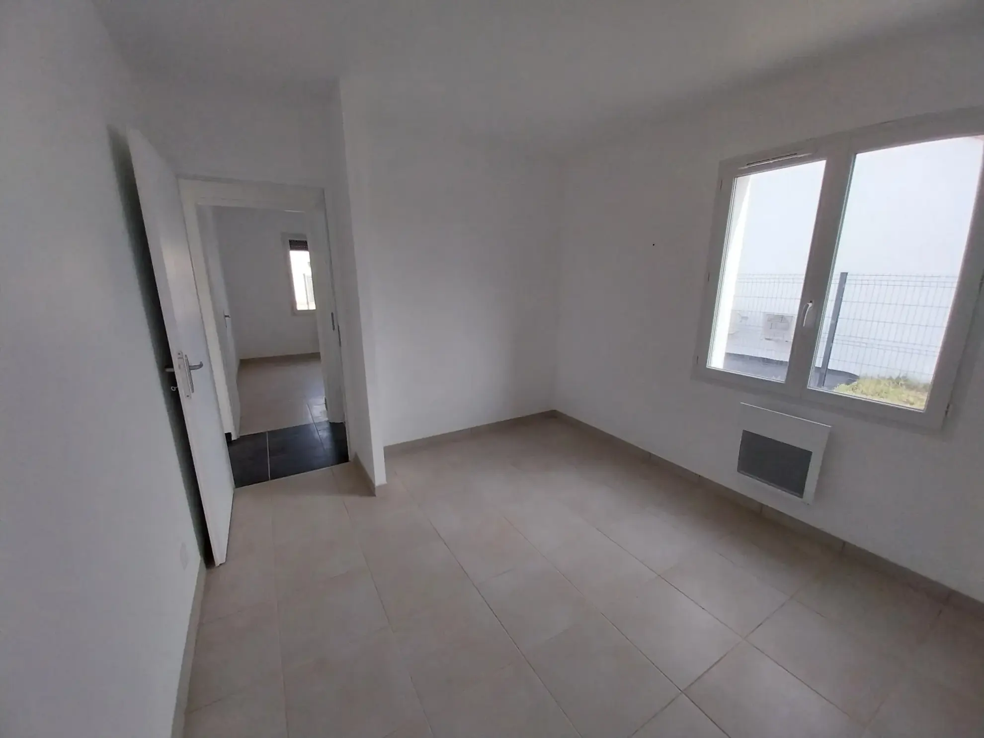 Maison neuve de 94 m² à Nègrepelisse avec garage et terrain clôturé 