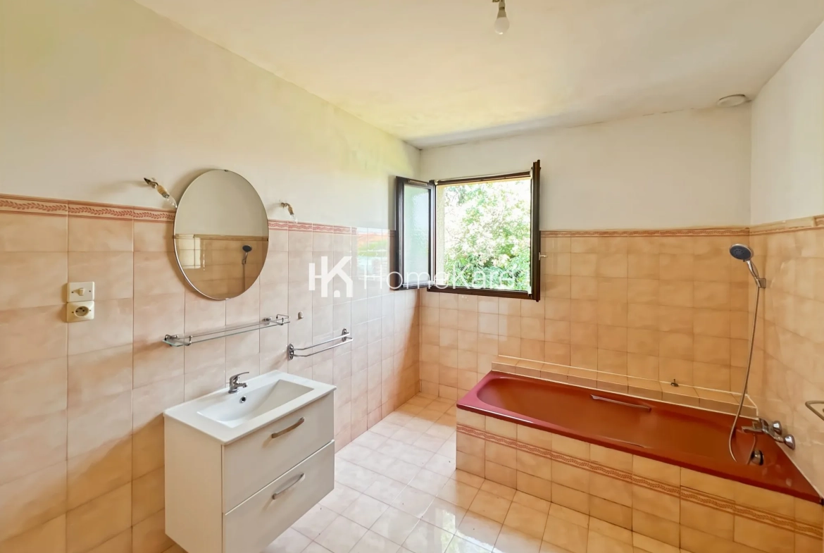 Charmante maison à vendre à Saint-Gaudens avec garage et jardin 