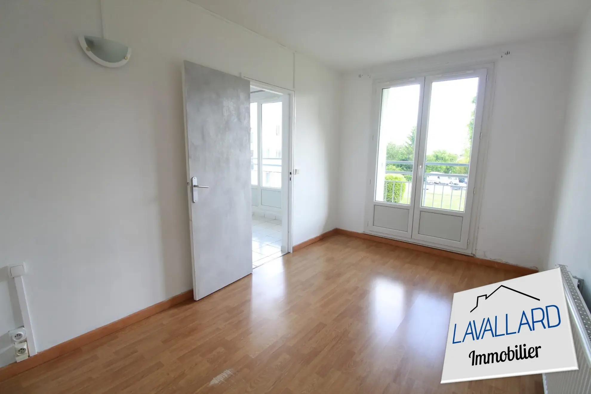 Appartement T2 lumineux à Doullens - 45,22 m² avec cave et parking 