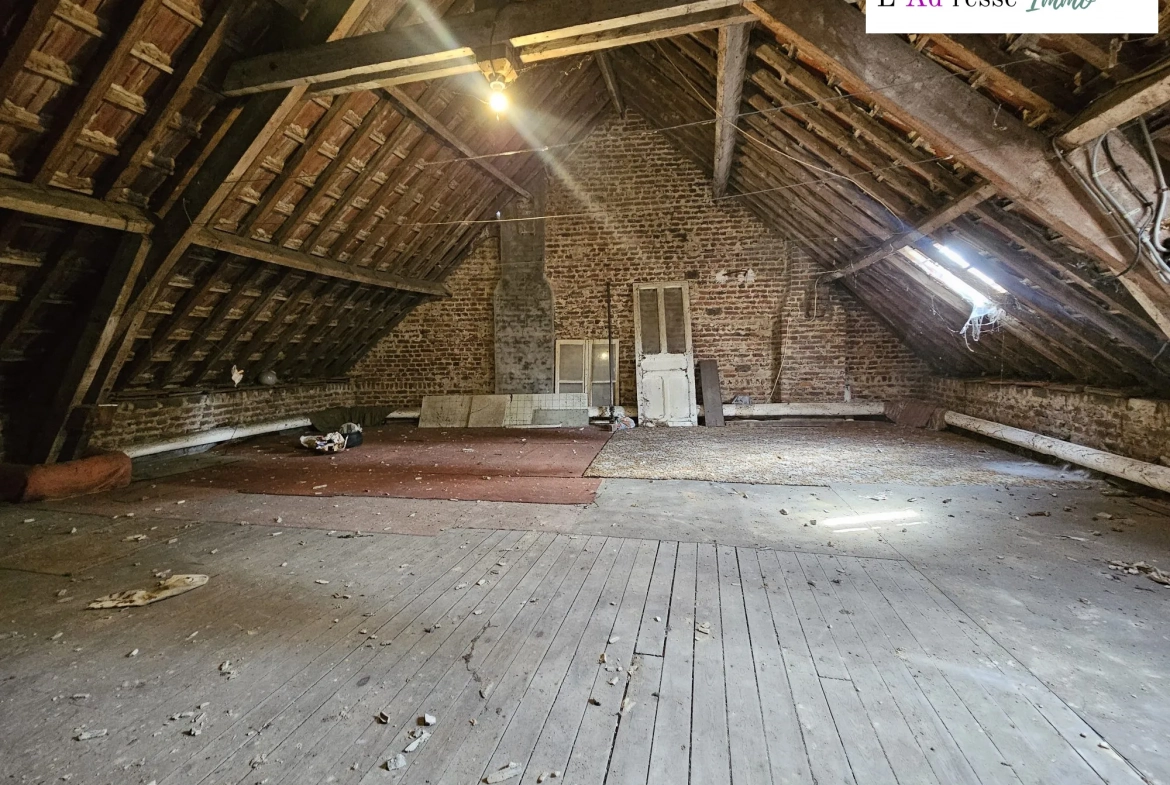 Maison à vendre à Boursies avec grand terrain et potentiel de rénovation 