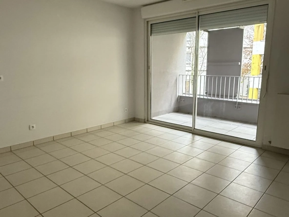 A vendre appartement T2 de 41,71 m² à Bégles proche tram et commerces