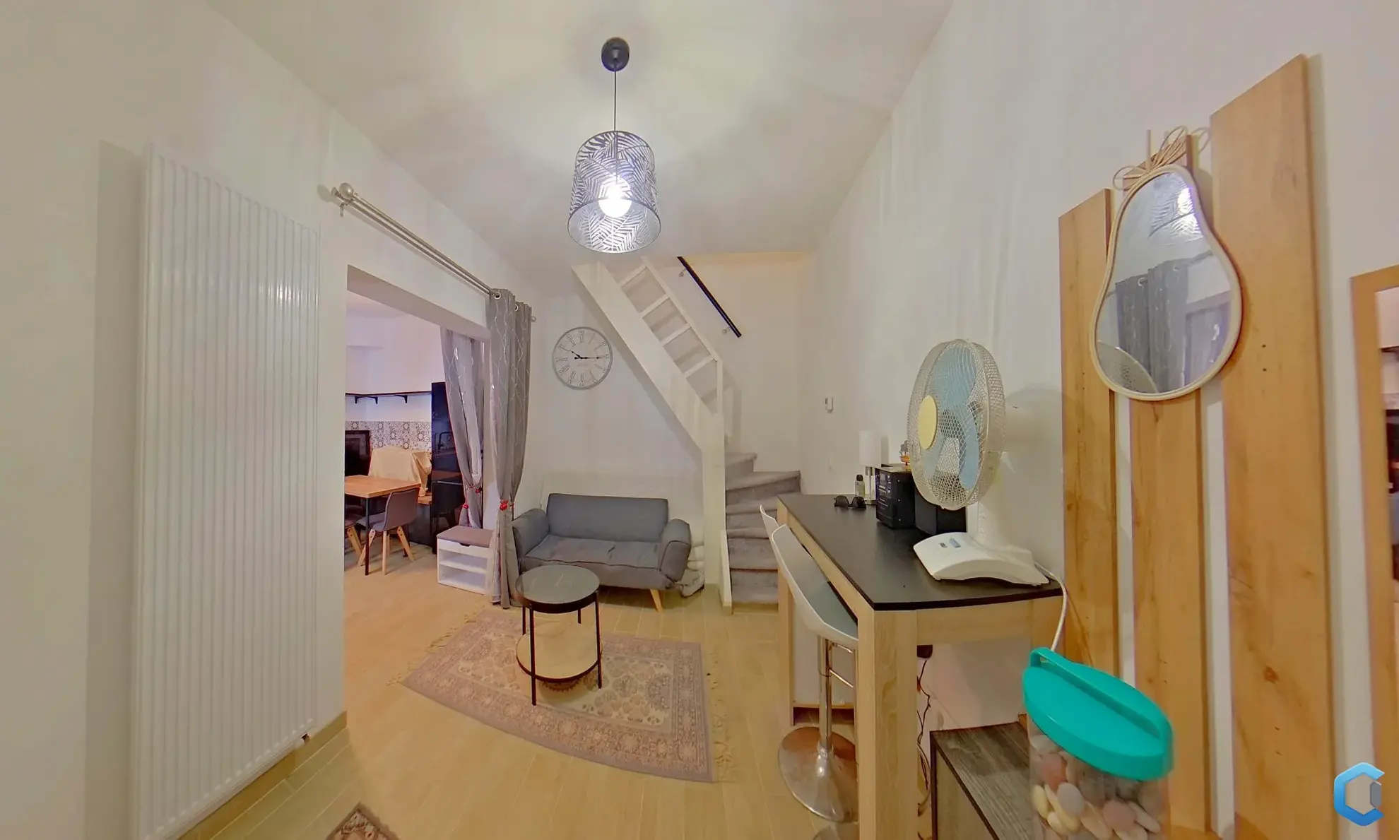 Maison de courée entièrement rénovée avec 3 chambres à Roubaix 