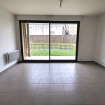 Charmant appartement 2 pièces avec jardin à Plaisir proche gare et commerces