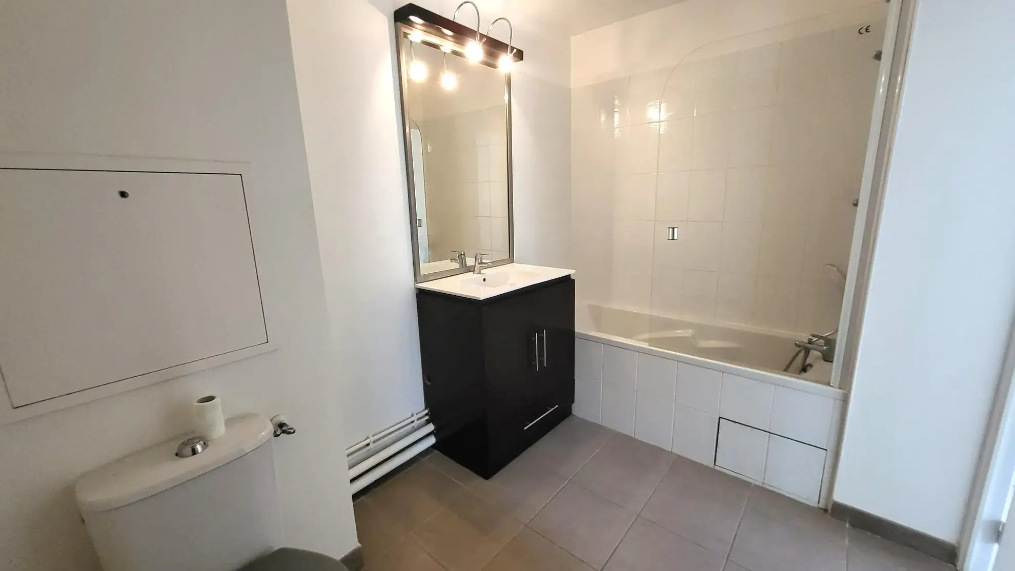 Charmant appartement 2 pièces avec jardin à Plaisir proche gare et commerces 