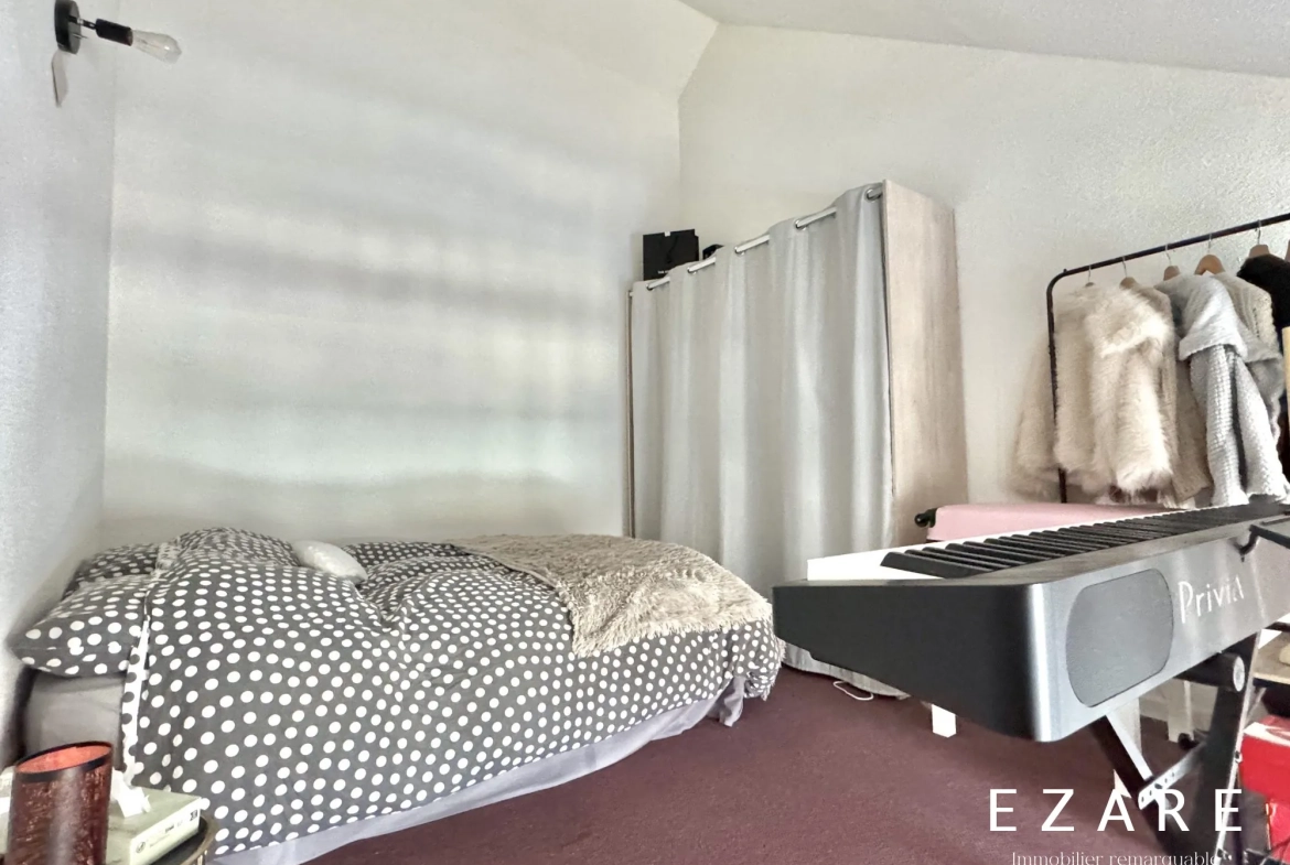 À vendre duplex lumineux avec stationnement à Dijon proche facultés et CHU 
