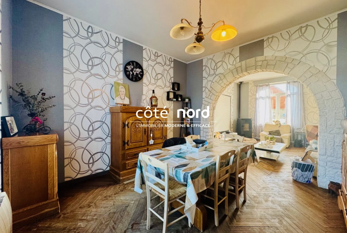 Maison de ville semi-individuelle à Caudry avec jardin et garage - 3 chambres 