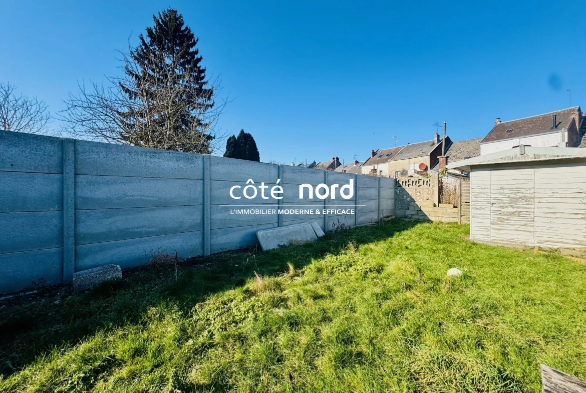 Maison de ville semi-individuelle à Caudry avec jardin et garage - 3 chambres 