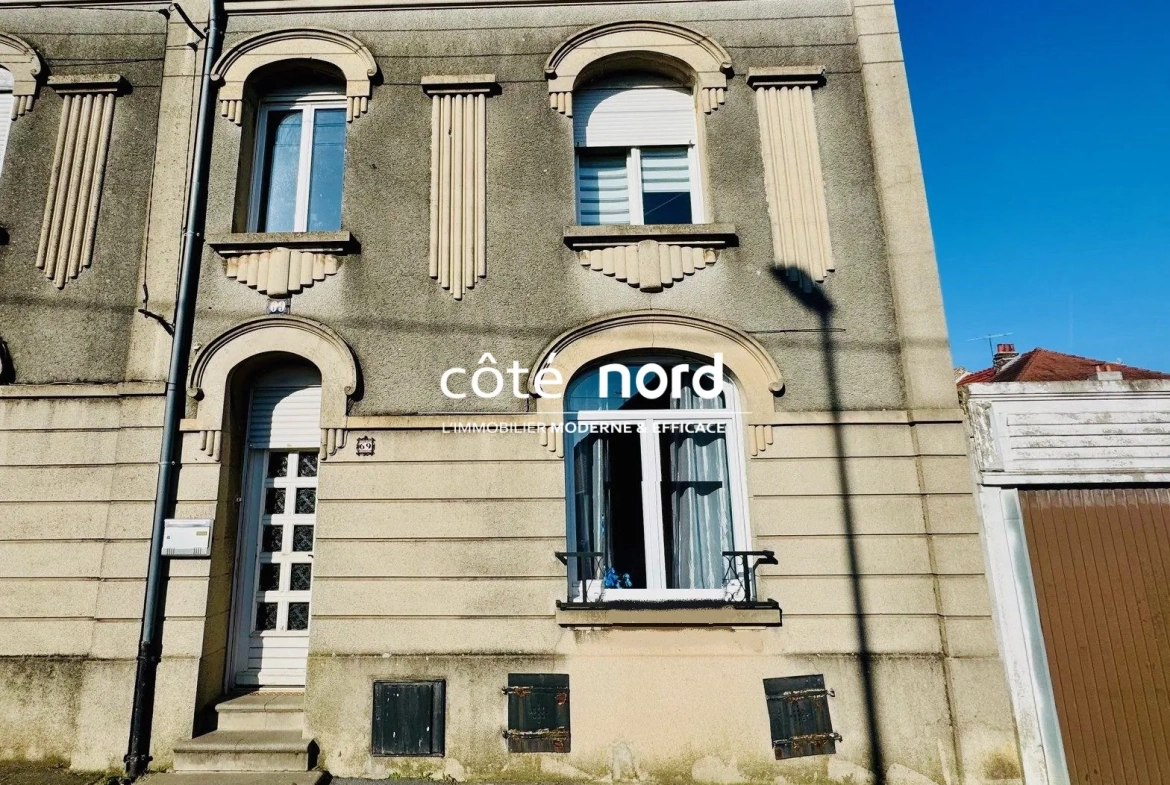 Maison de ville semi-individuelle à Caudry avec jardin et garage - 3 chambres 