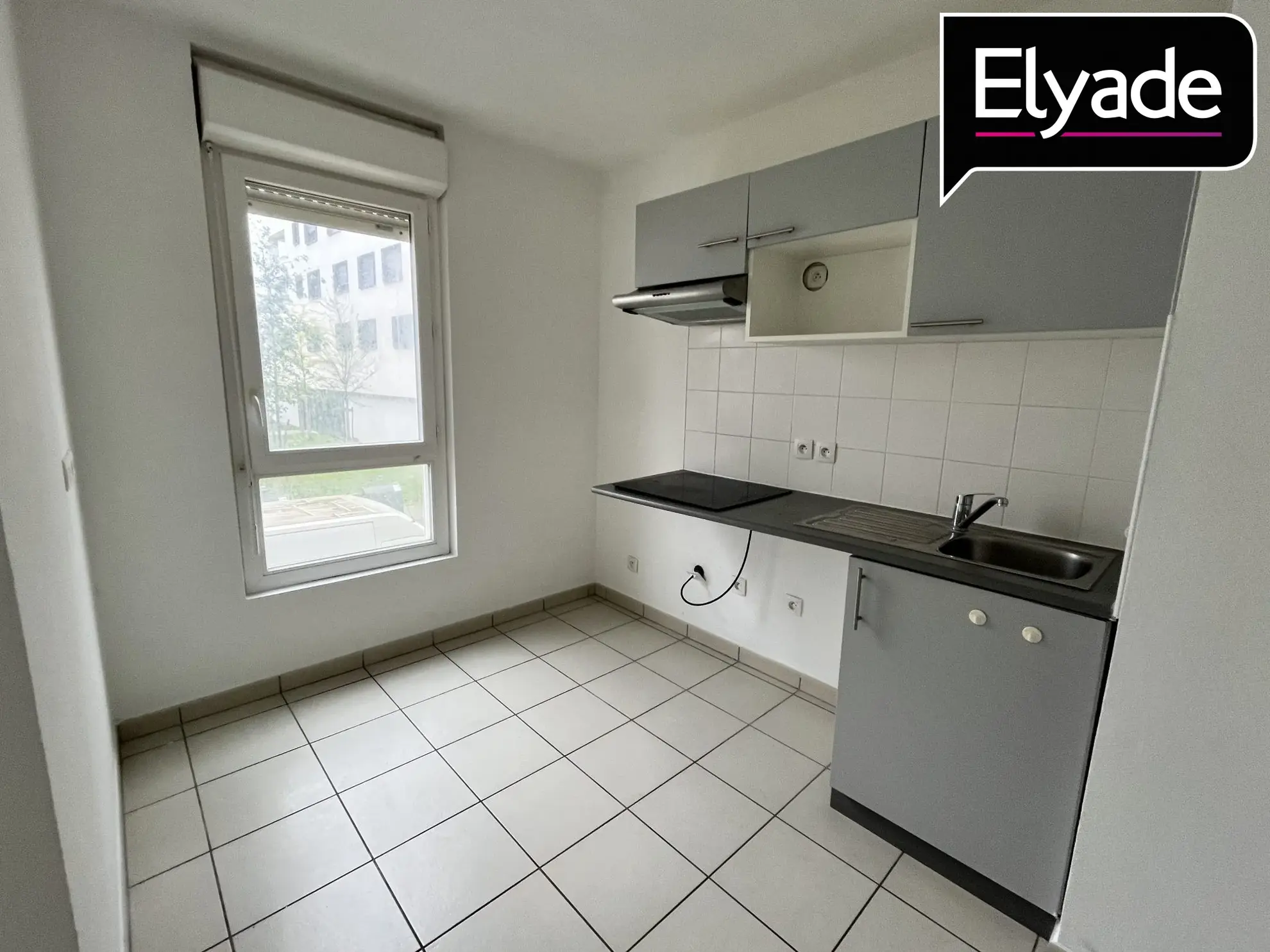 A vendre appartement T3 de 62,30 m² à Bègles, proche tramway, balcon, parking sécurisé 