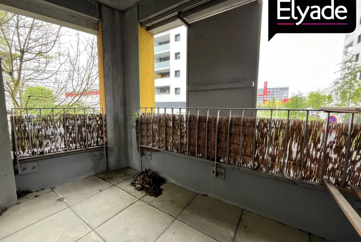 A vendre appartement T3 de 62,30 m² à Bègles, proche tramway, balcon, parking sécurisé 