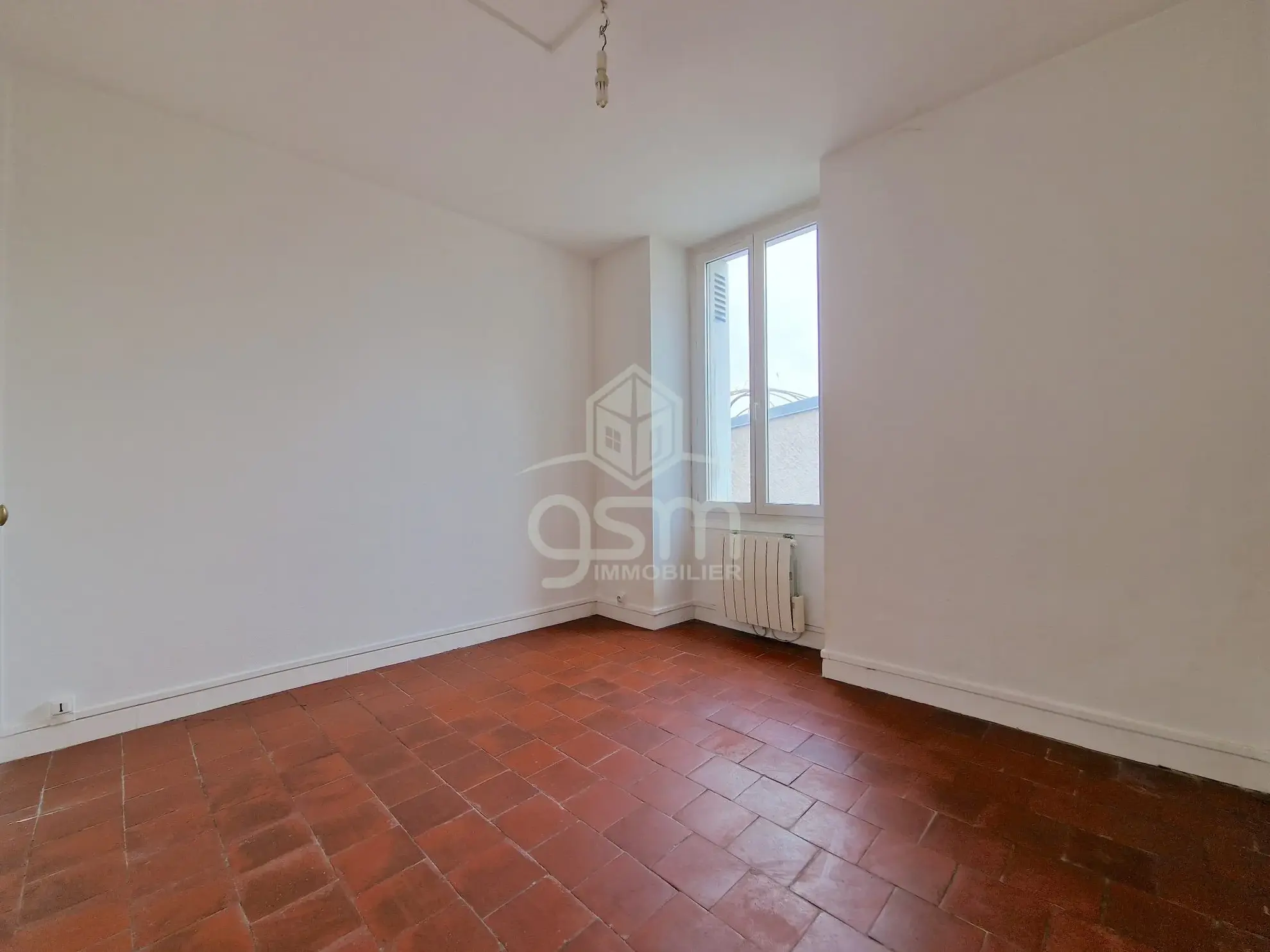Maison de ville à Monts avec deux appartements indépendants - Investissement ou habitation 