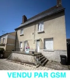 Maison de ville à Monts avec deux appartements indépendants - Investissement ou habitation 