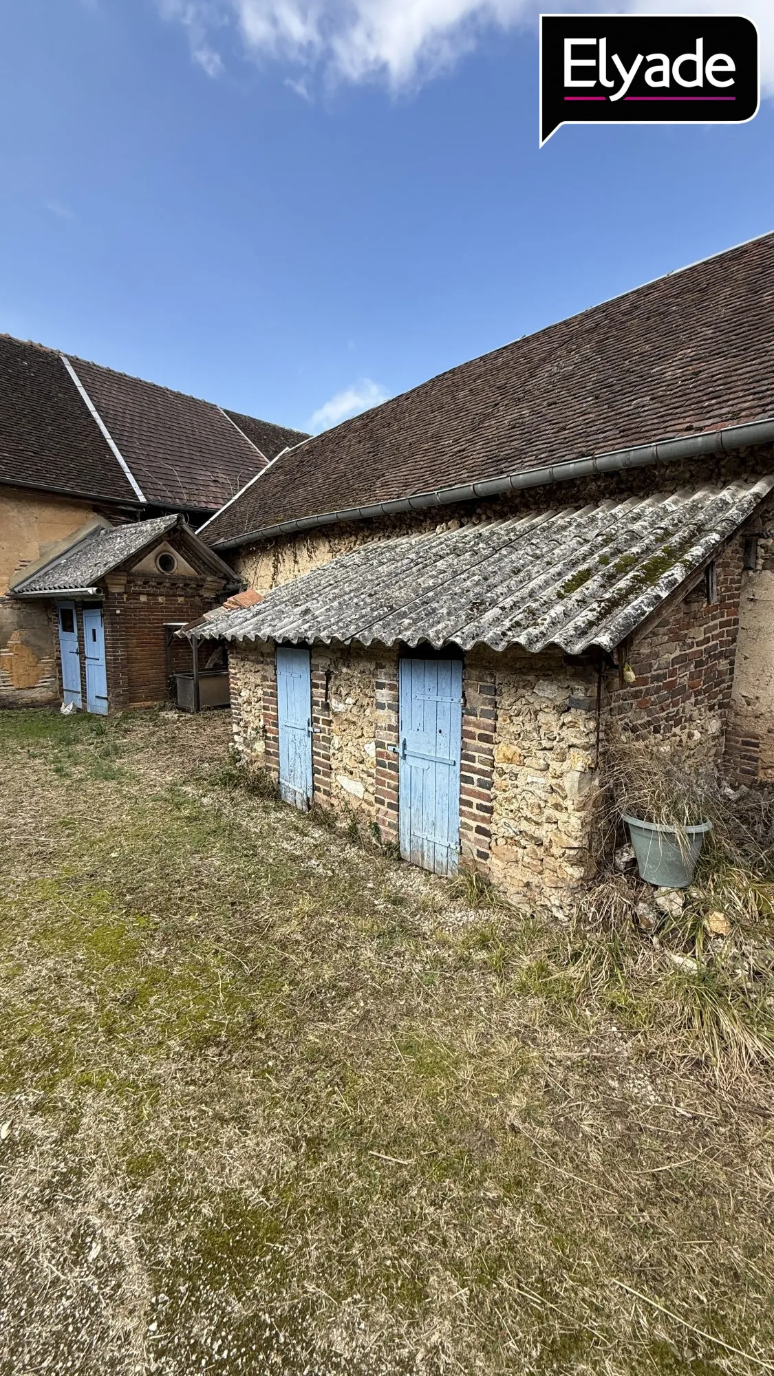 Maison à vendre à Saint Mards en Othe - 139 m², 3 chambres, emplacement central 