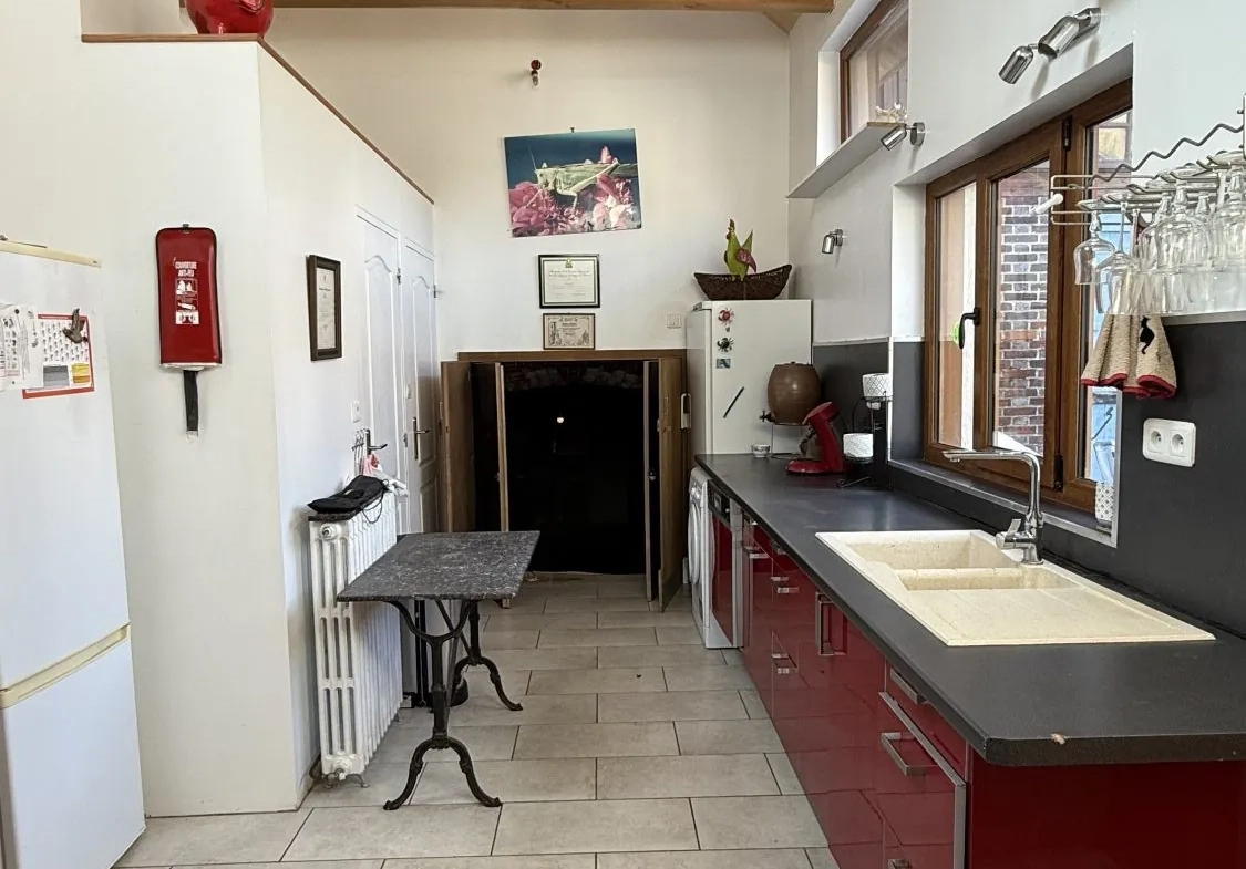 Cuisine Maison à vendre à Saint Mards en Othe - 139 m², 3 chambres, emplacement central 