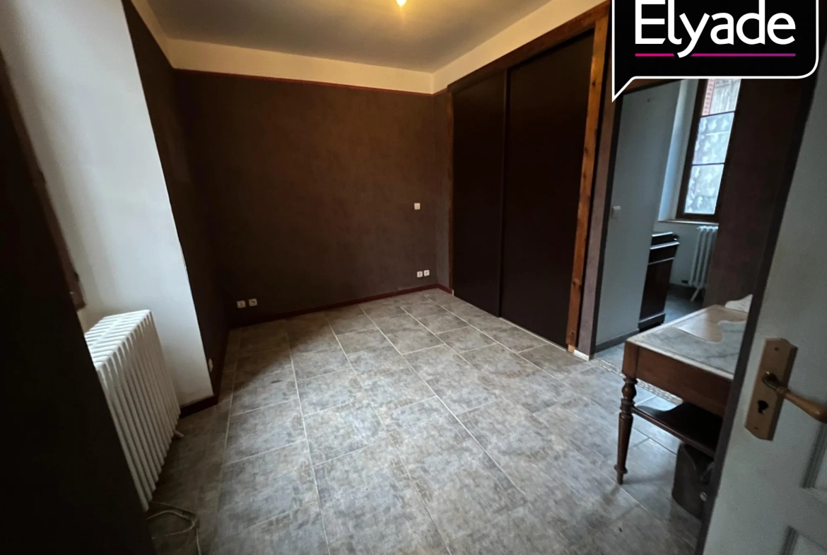 Chambre du bas et S d'eau Maison à vendre à Saint Mards en Othe - 139 m², 3 chambres, emplacement central 