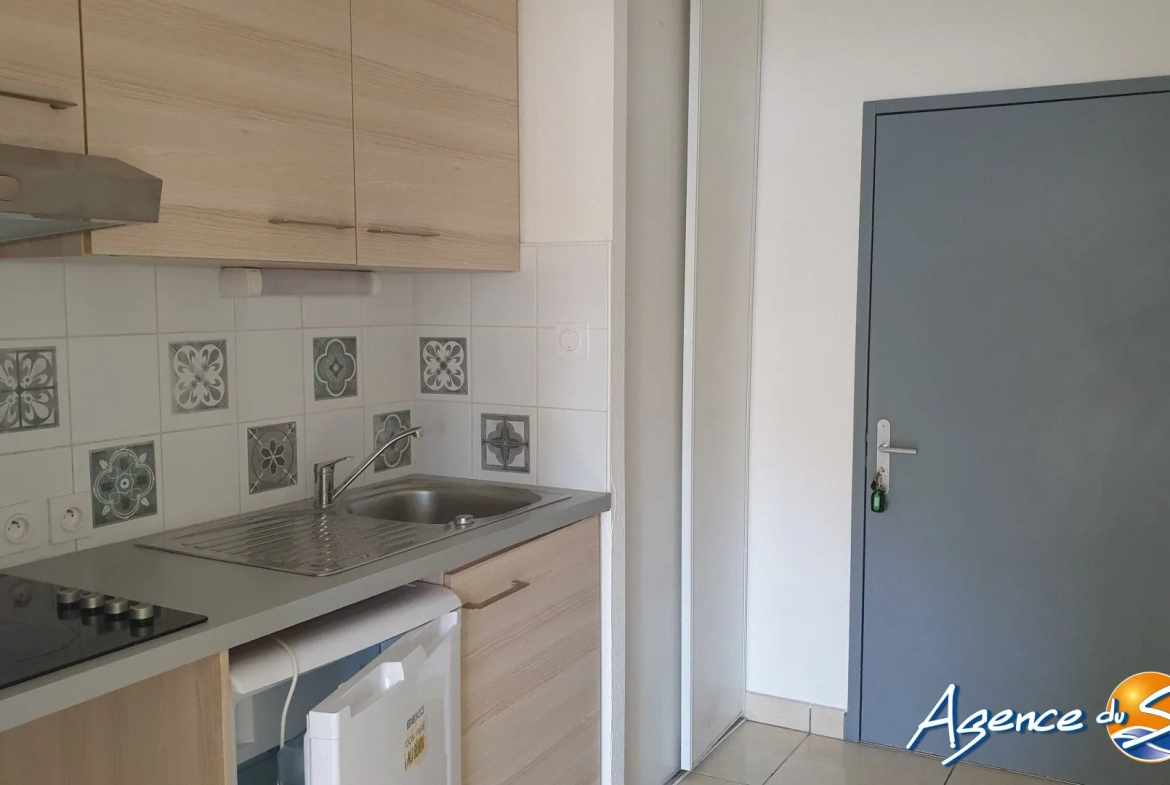 Appartement T1 avec terrasse et parking à Saint-Laurent-de-la-Salanque 