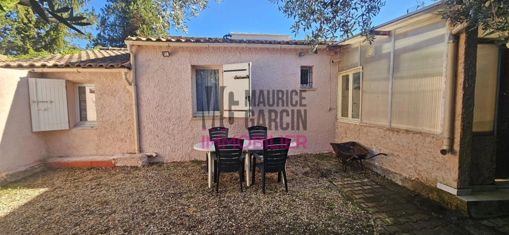 Maison en viager occupé à vendre à Carpentras, 4 chambres, jardin, investissez durablement