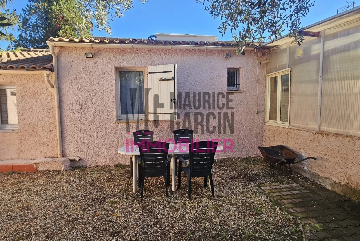 Maison en viager occupé à vendre à Carpentras, 4 chambres, jardin, investissez durablement 