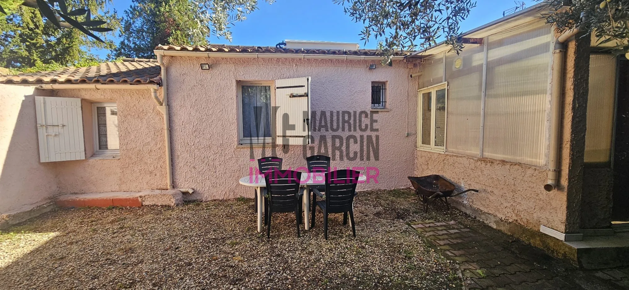 Maison en viager occupé à vendre à Carpentras, 4 chambres, jardin, investissez durablement 