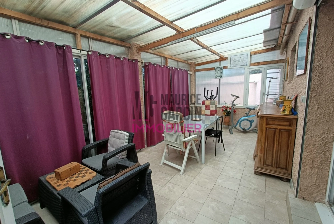Maison en viager occupé à vendre à Carpentras, 4 chambres, jardin, investissez durablement 