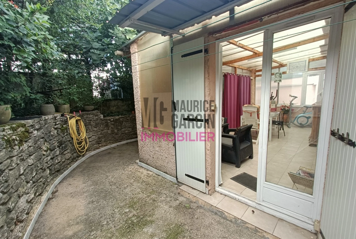 Maison en viager occupé à vendre à Carpentras, 4 chambres, jardin, investissez durablement 