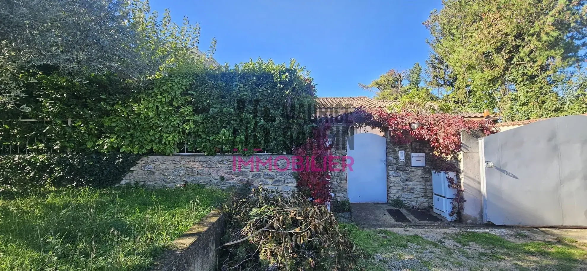 Maison en viager occupé à vendre à Carpentras, 4 chambres, jardin, investissez durablement 