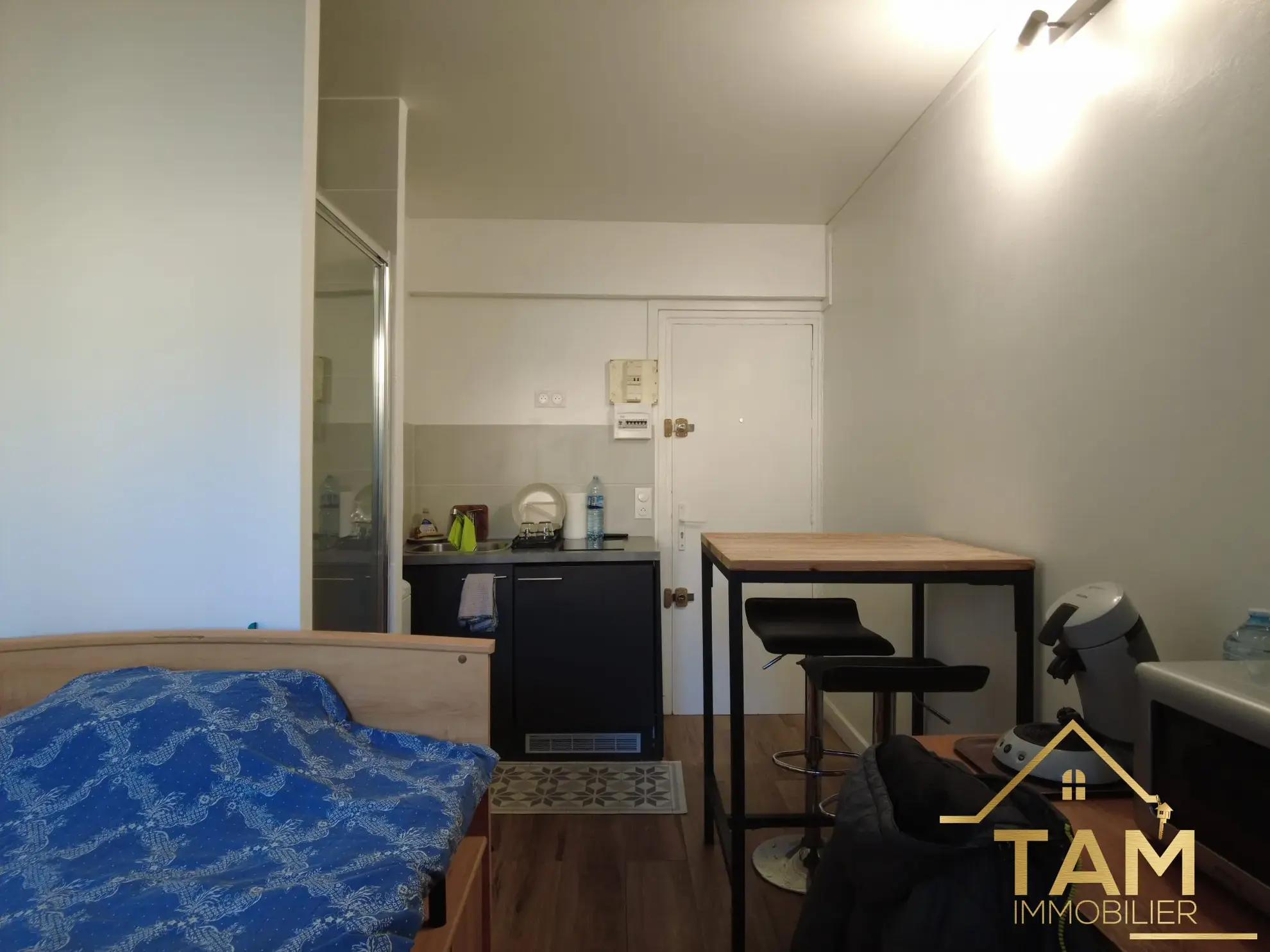 Studio loué à Versailles - Opportunité d'investissement immobilier 