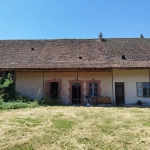 Ferme à rénover avec terrain constructible de 2657 m² à Sornay